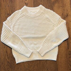 Universal Thread Cream Textured Sweater